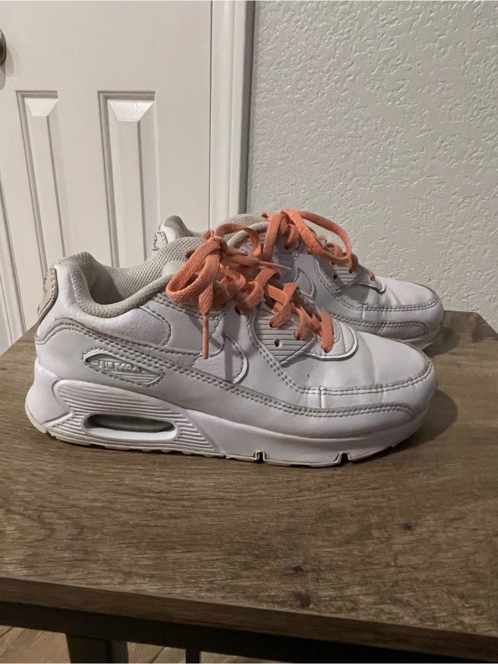 Airmax Nike White Kids Sneakers with Coral Laces